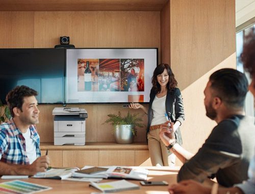Impresora multifunción Xerox® B305 en situación de trabajo